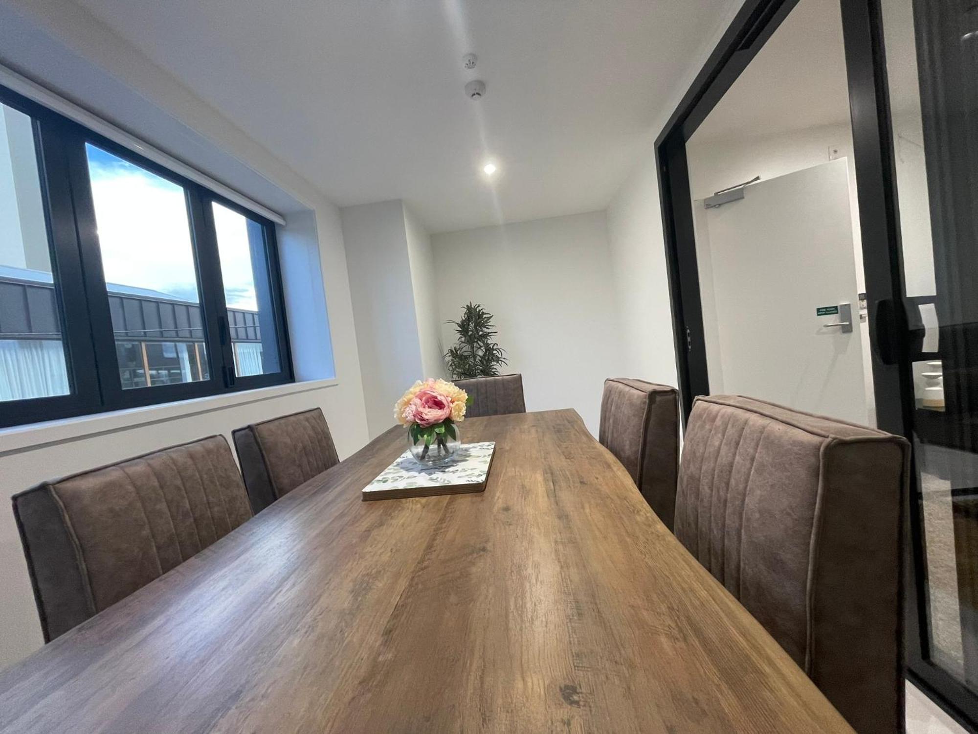 Luxury Cbd 2 Bed Near Riverside Market Free Parking! Christchurch Exteriér fotografie